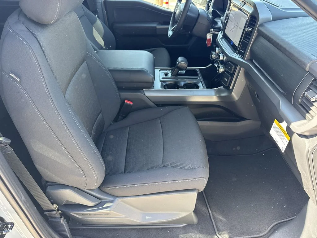 New 2026 Black Ford XLT image 13