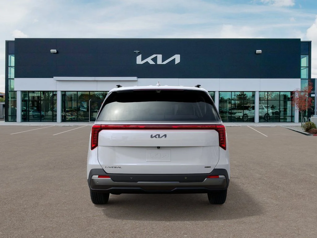 New 2027 White Kia SX Prestige image 5
