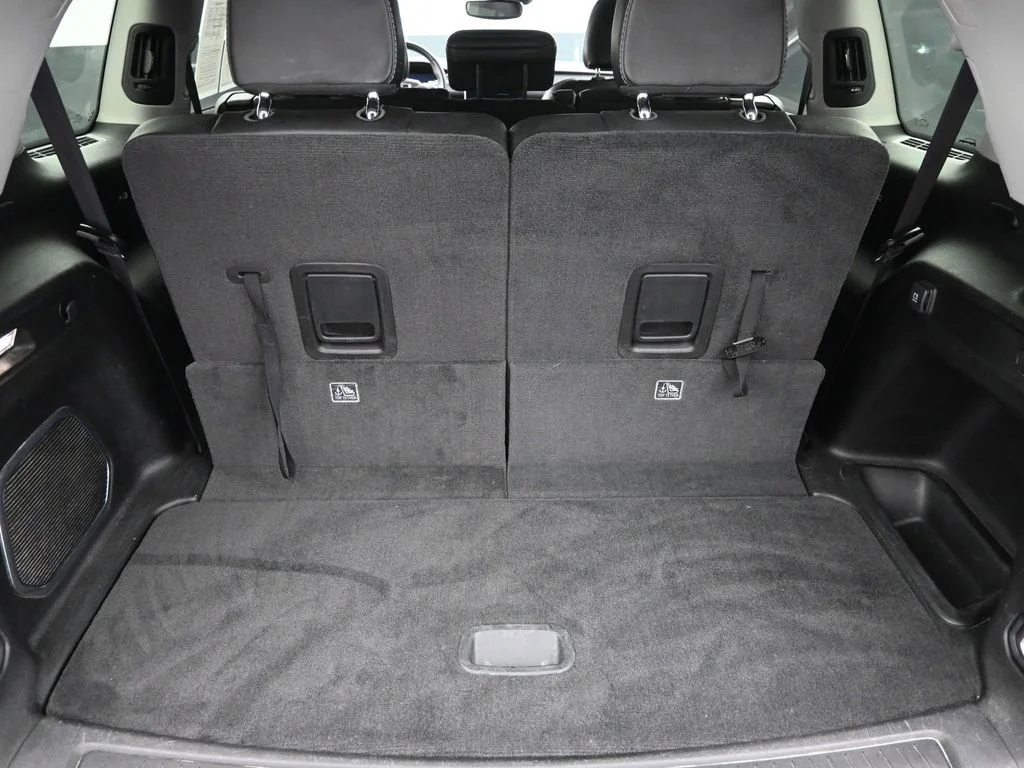 Used 2021 Gray Jeep Limited image 11