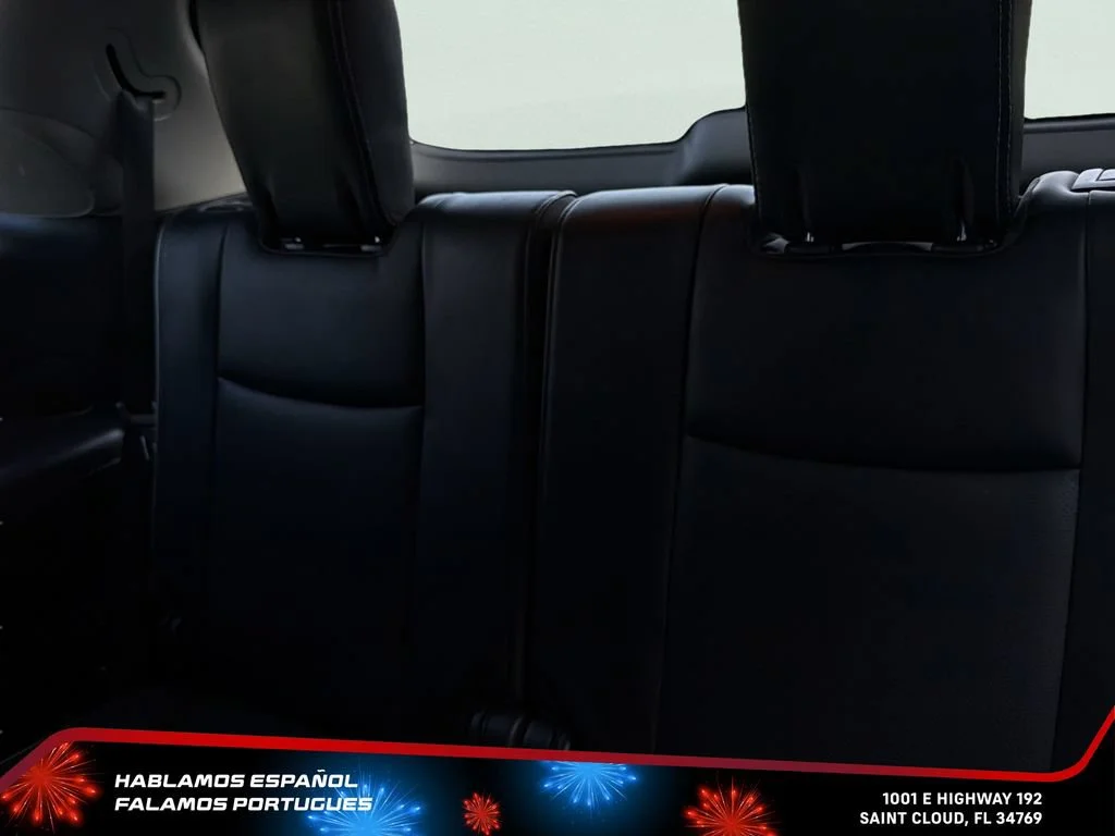 Used 2020 White INFINITI LUXE image 30