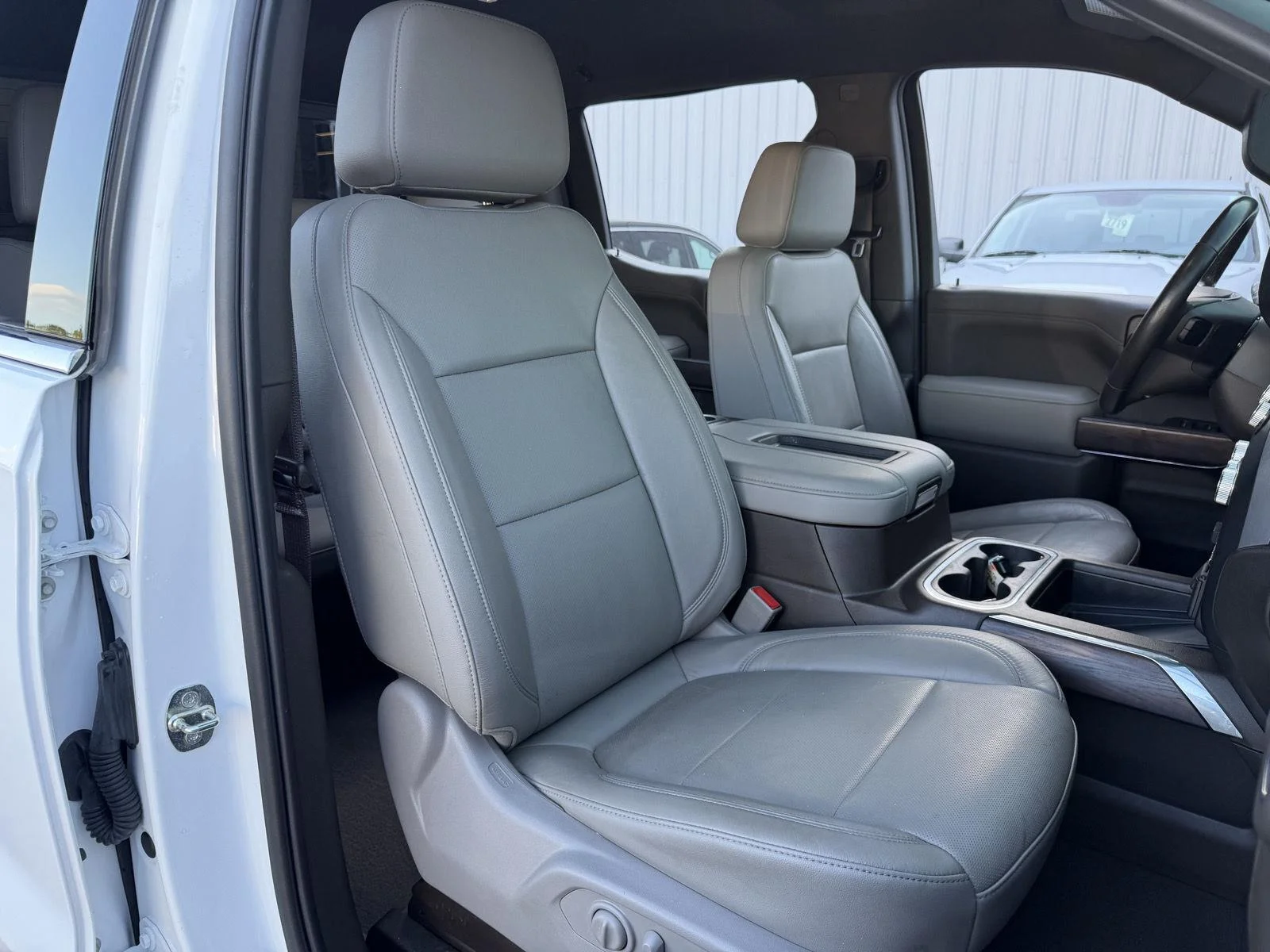 Used 2020 Summit White GMC SLT image 20