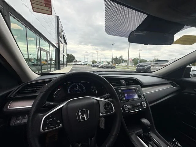 Used 2020 Black Honda LX image 25