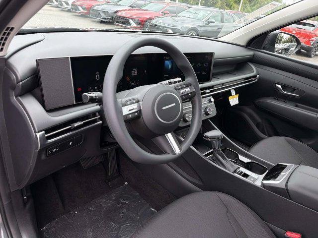 New 2026 Gray Hyundai SE FWD image 11