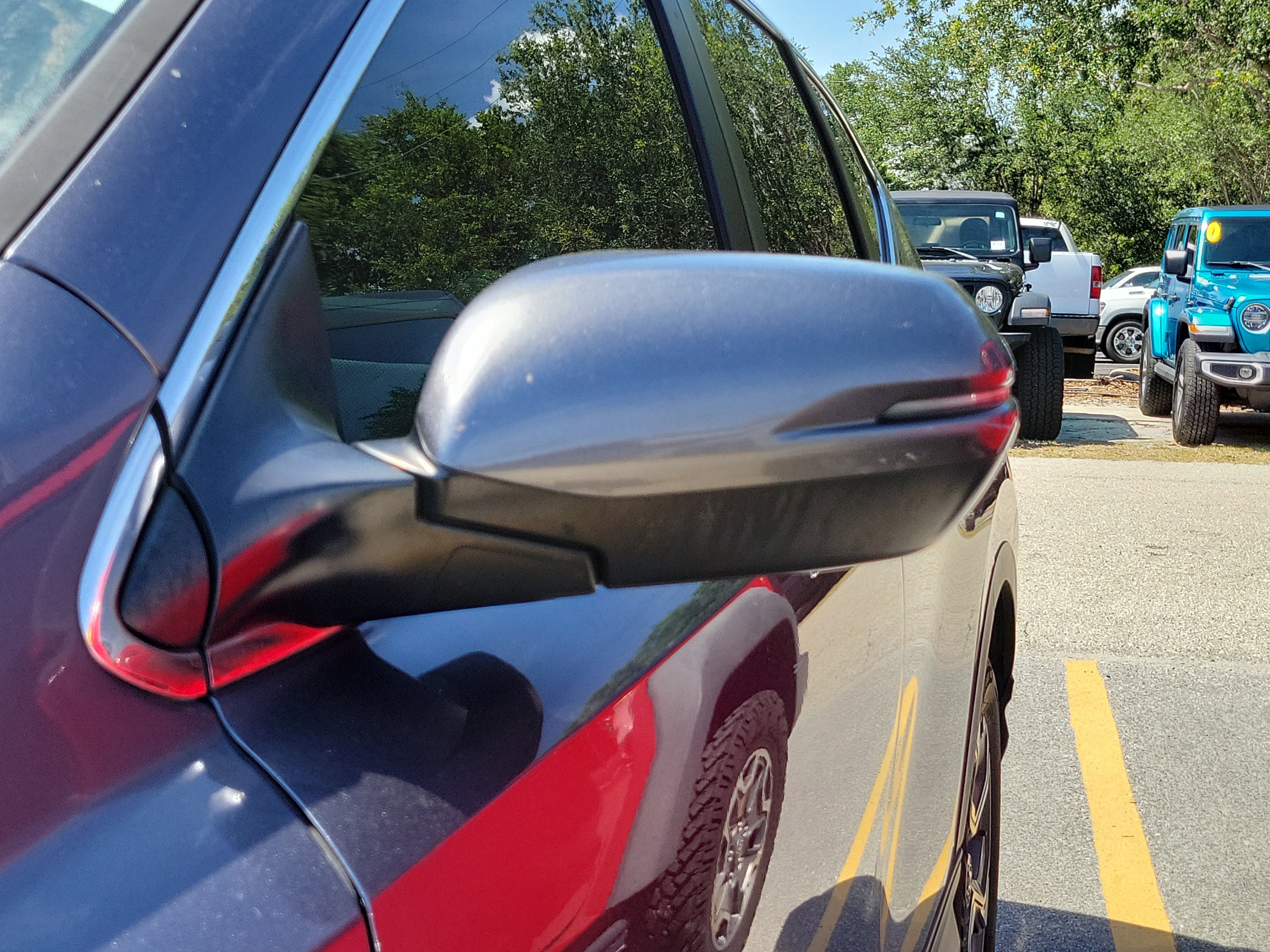 Used 2018 Gunmetal Metallic Honda EX-L image 4