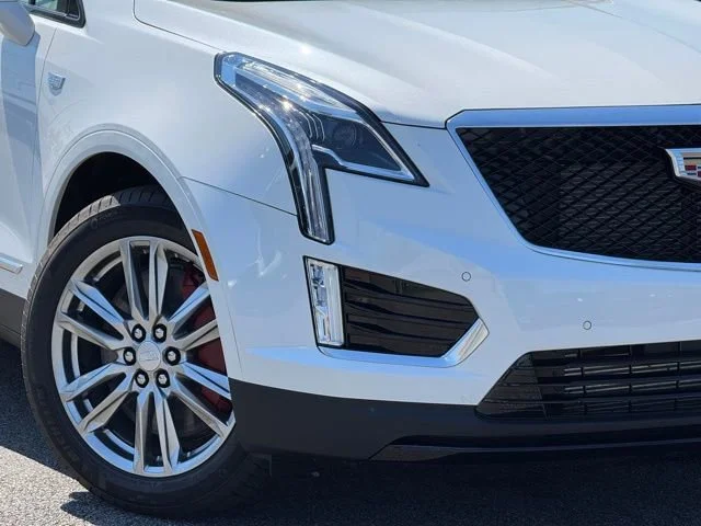 2025 Cadillac XT5 Sport - Photo 12