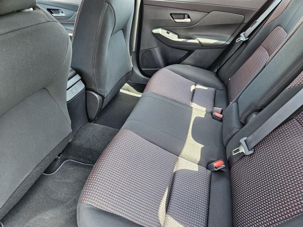 New 2026 Atlantic Gray Metallic Nissan SR image 28