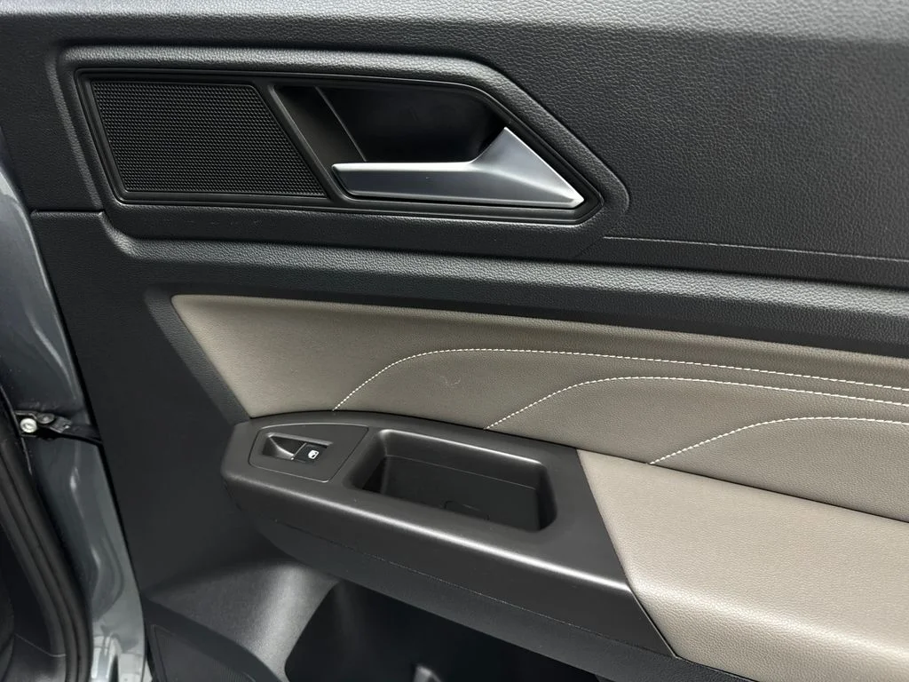 2023 Volkswagen Atlas SEL - Photo 48