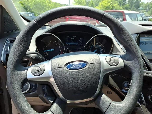 Used 2016 Gray Ford Titanium image 23