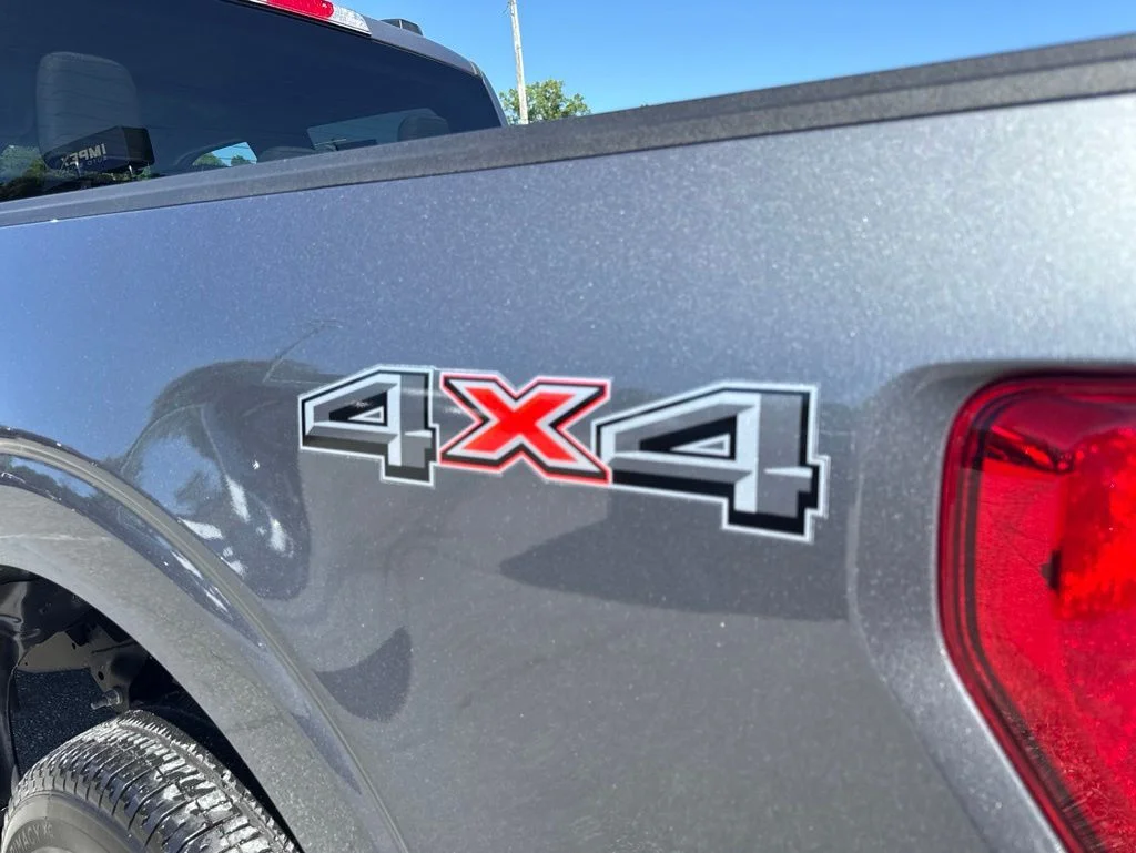 Used 2023 Gray Ford XLT image 30