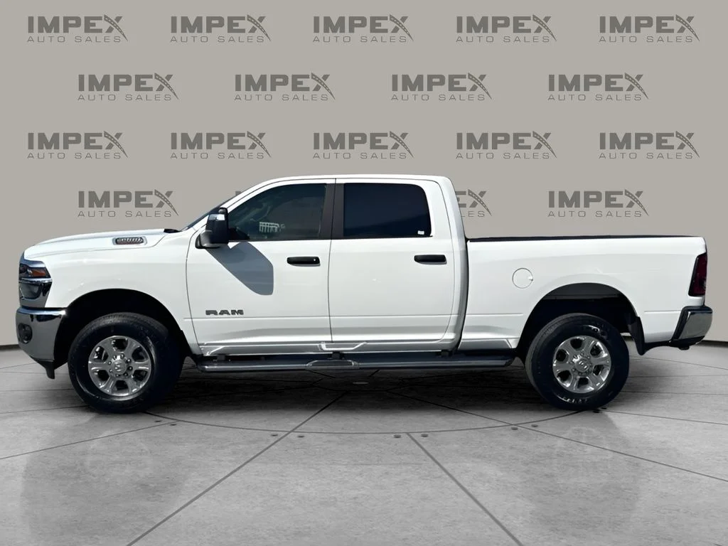 Used 2026 White Ram Big Horn image 2