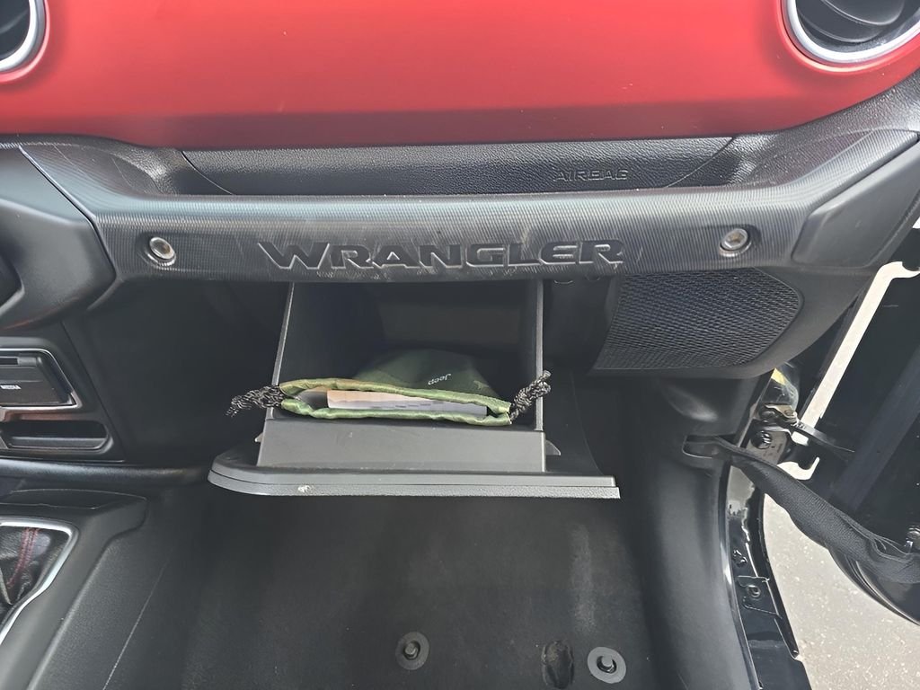 Used 2020 Black Clearcoat Jeep Rubicon image 31