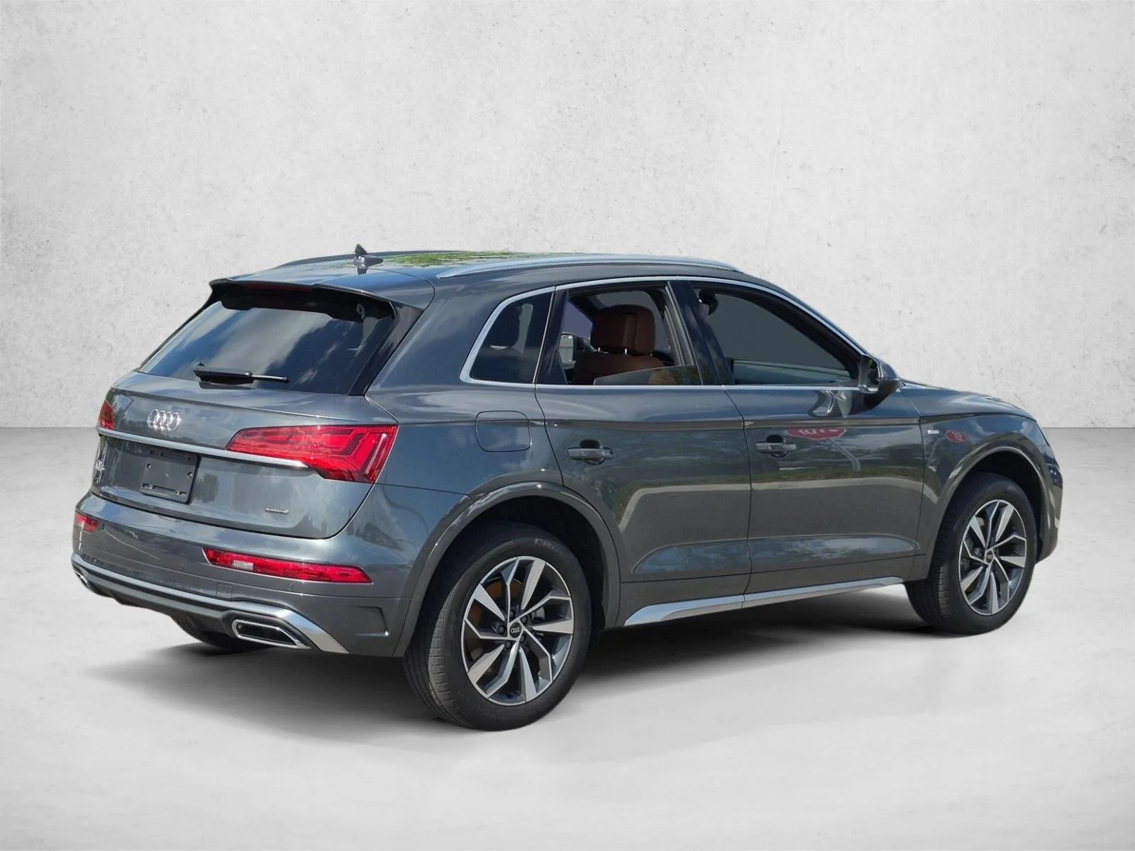 Used 2024 Daytona Gray Pearl Effect Audi S line Premium Plus image 5