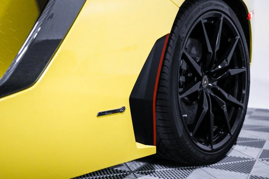 2016 Lamborghini Aventador Pirelli Edition - Photo 12