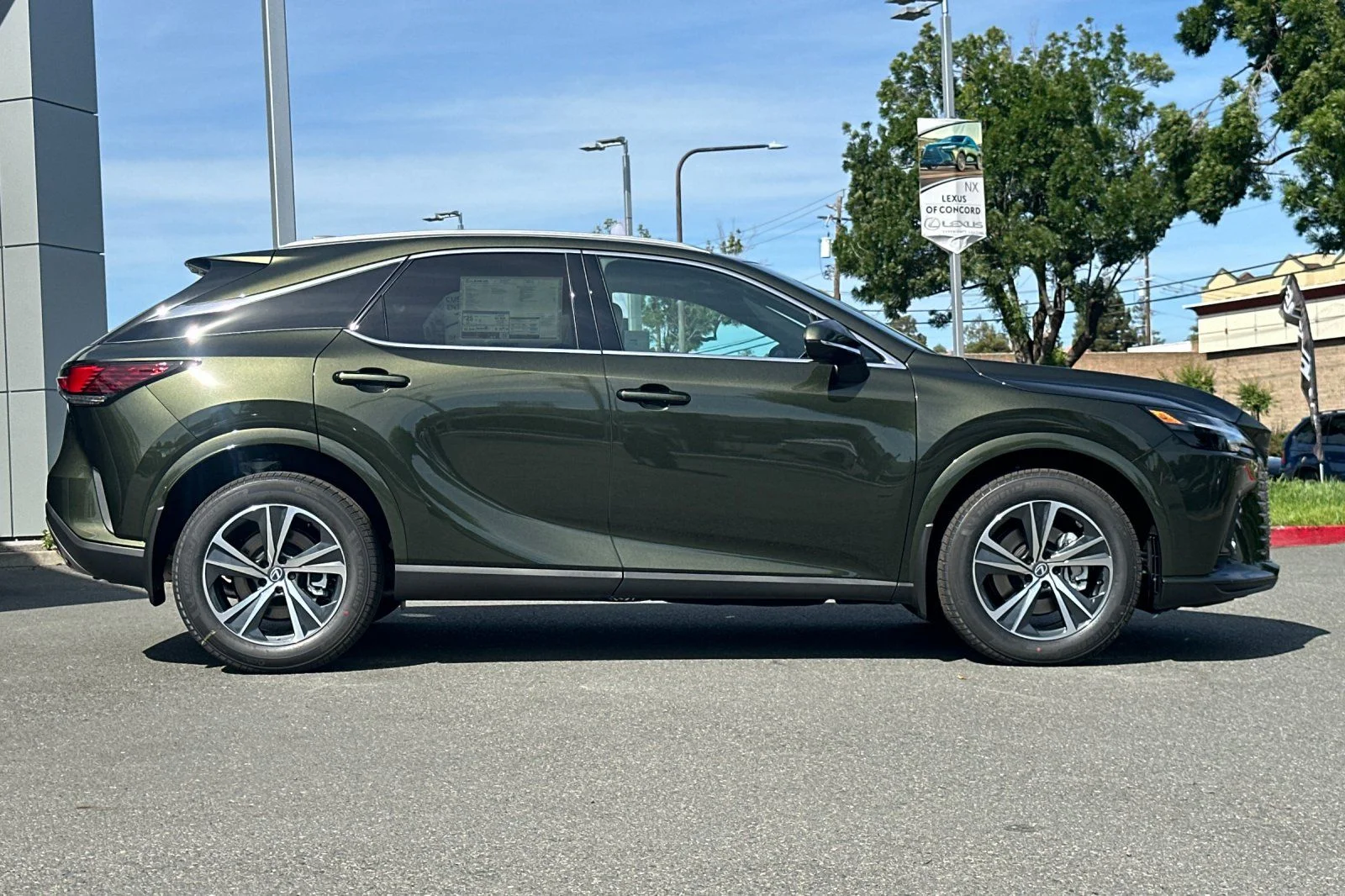 New 2026 Nori Green Pearl Lexus  350 PREMIUM image 3
