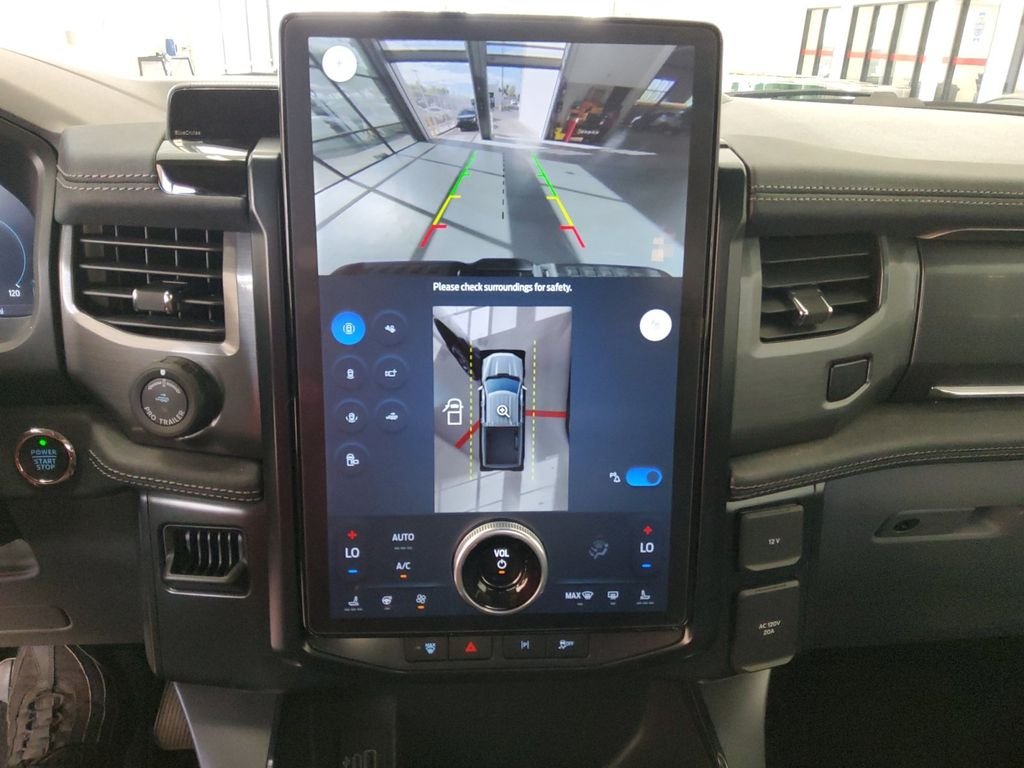 Used 2025 Black Ford Flash image 24