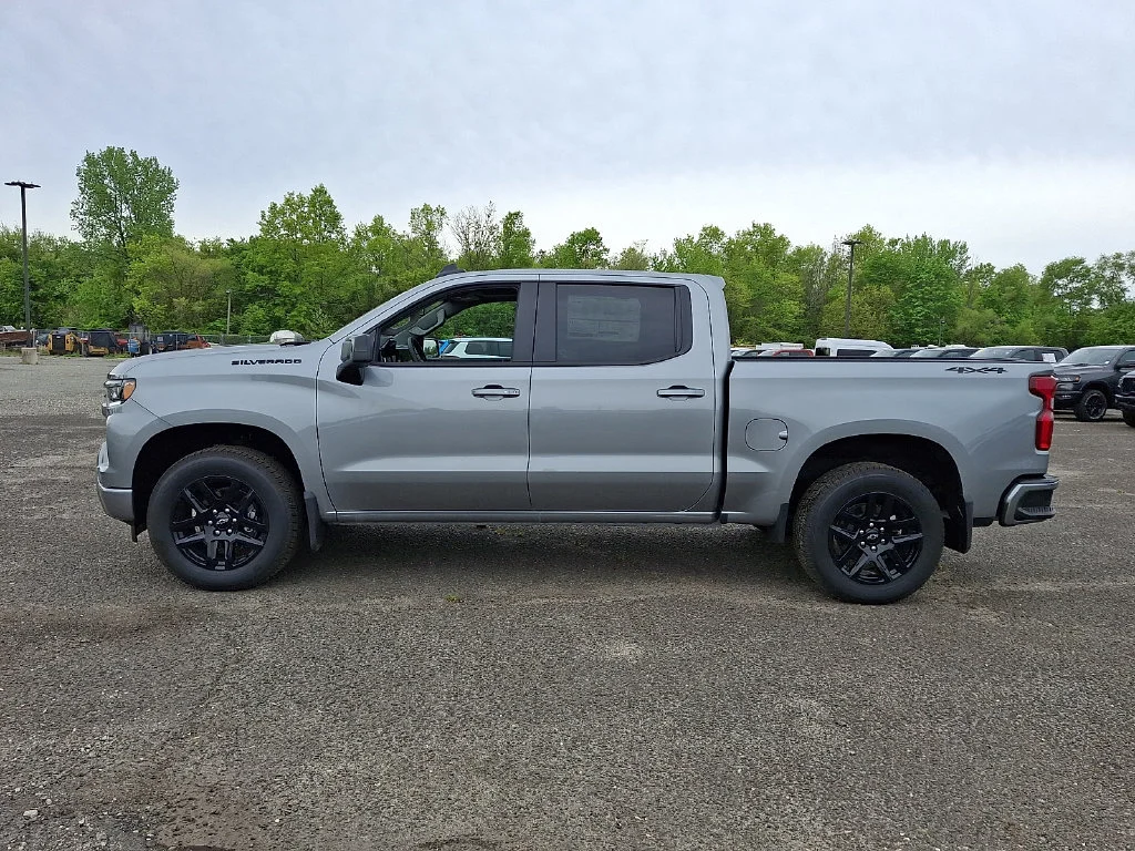 New 2026 Sterling Gray Metallic Chevrolet RST image 5