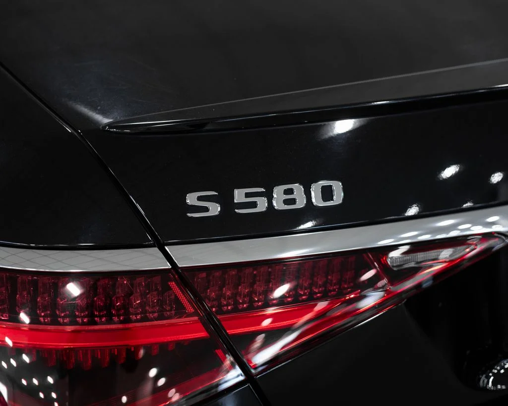 Certified Used 2023 Black Mercedes-Benz S 580 image 11