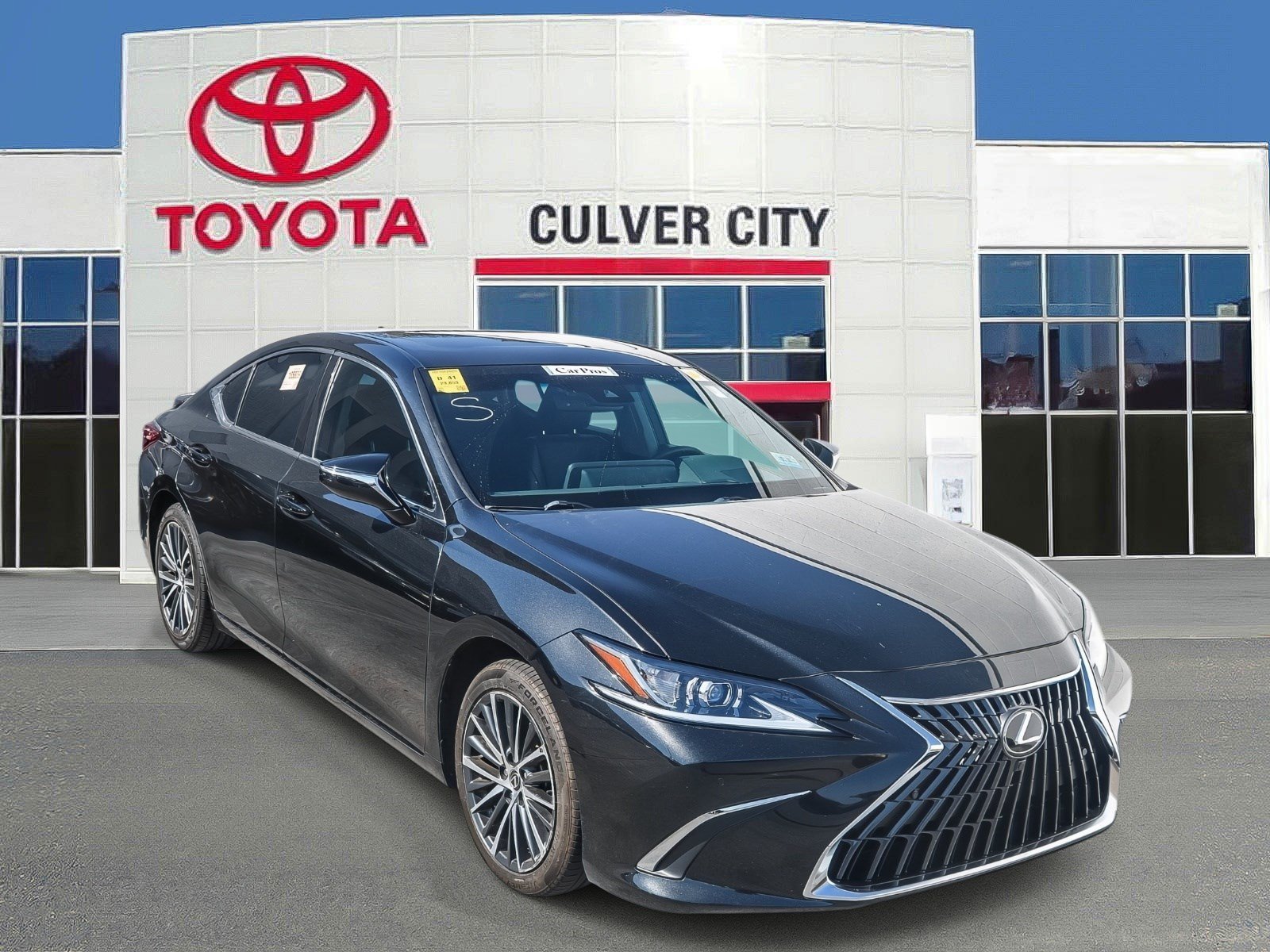 2024 Lexus ES Hybrid