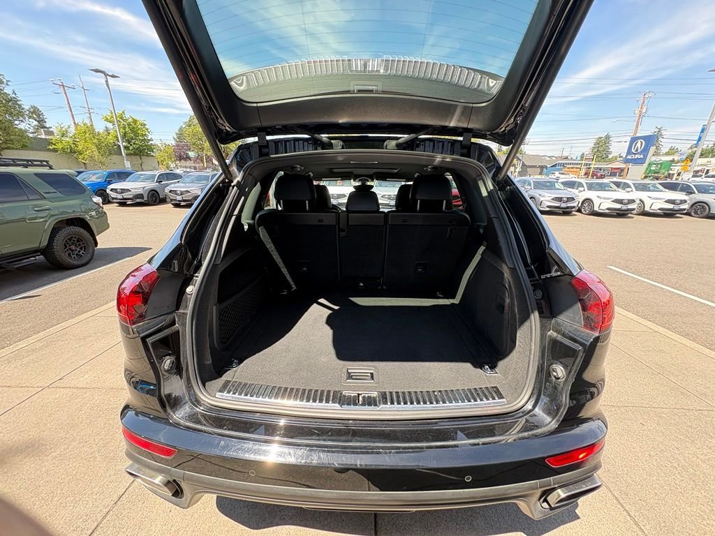 Used 2015 Black Porsche Diesel image 27