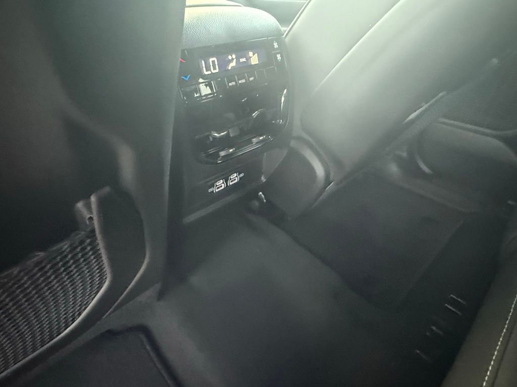 2025 Jeep Grand Cherokee L Laredo - Photo 24