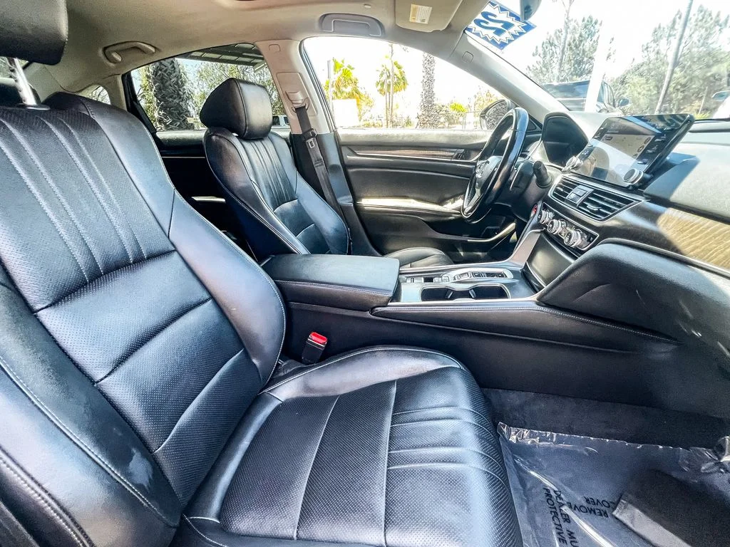 Used 2022 Green Honda Touring image 15