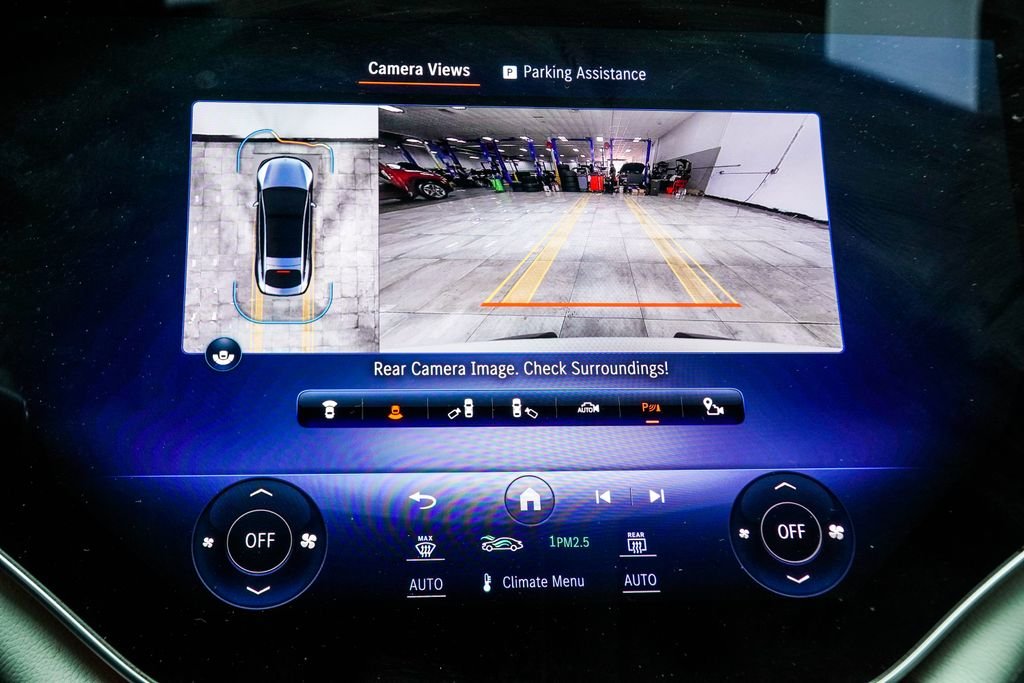 Used 2023 White Mercedes-Benz 580 image 29