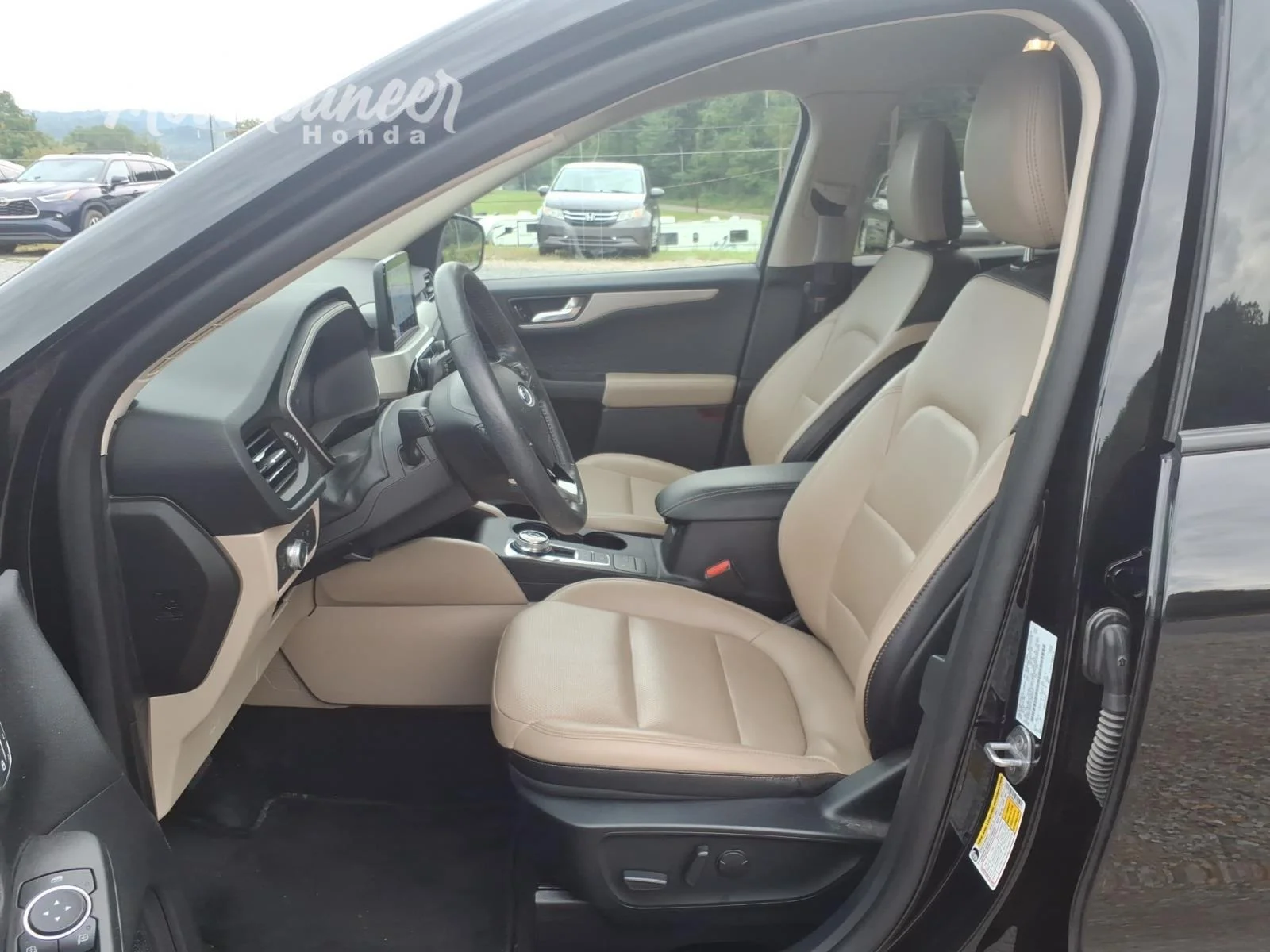 Used 2020 Agate Black Ford SEL image 14