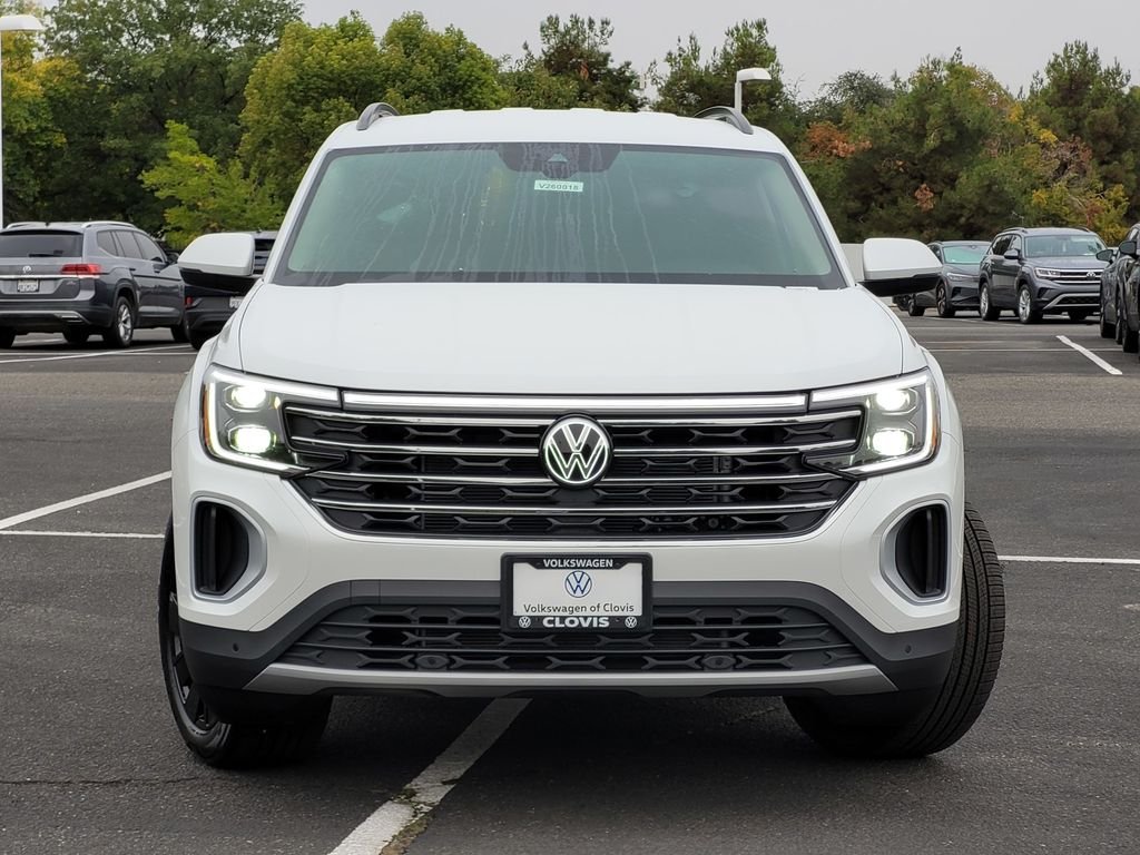 New 2026 White/off-white Volkswagen 2.0T SE w/Technology image 2