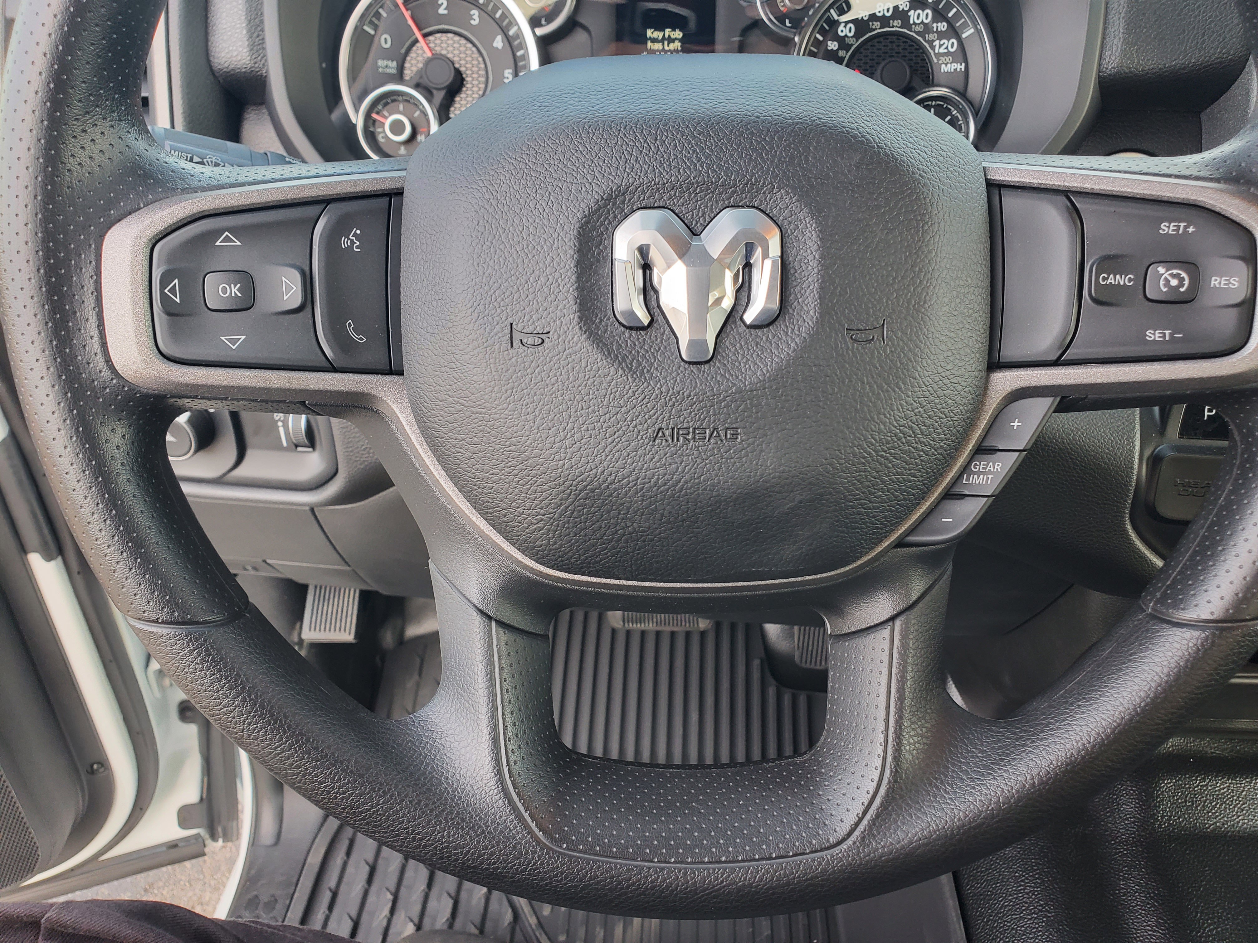 2024 RAM Ram 2500 Pickup Tradesman - Photo 22