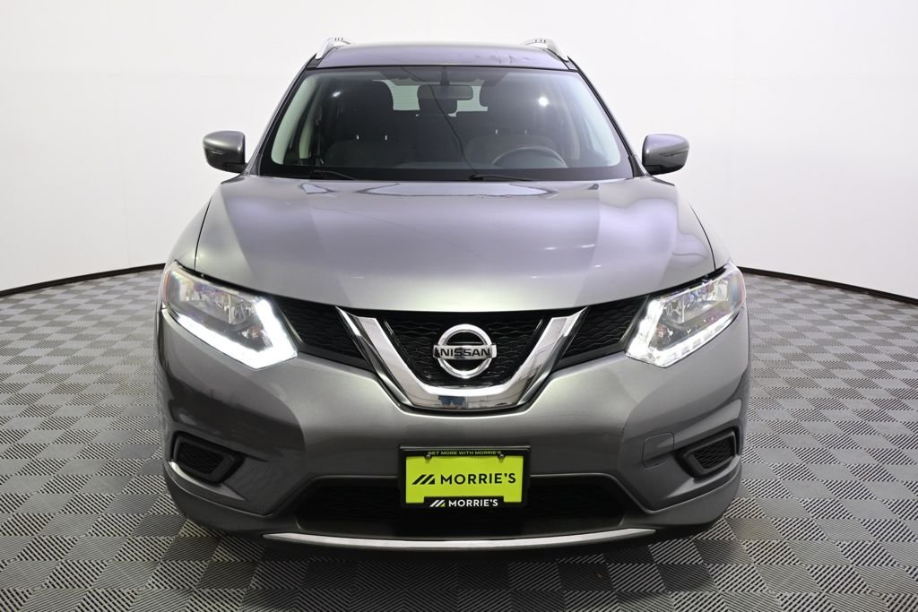 Used 2016 Gun Metallic Nissan S image 8