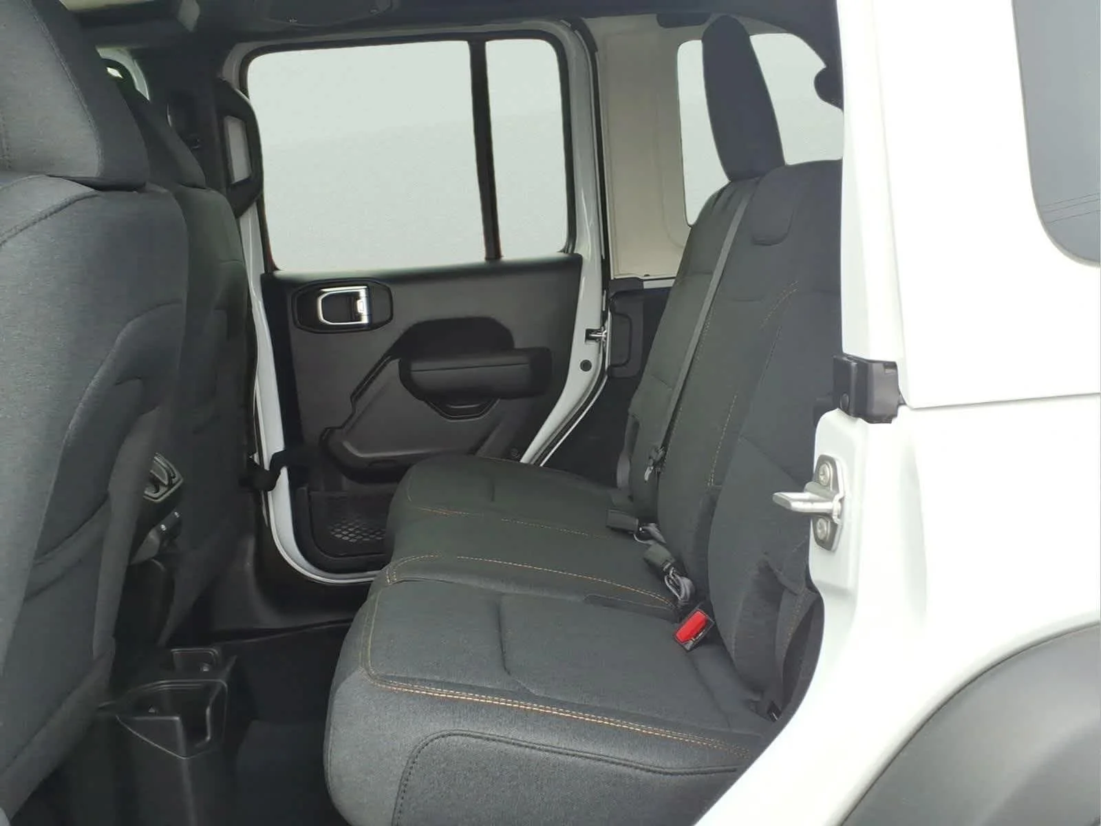 New 2026 Bright White Clearcoat Jeep Sport S image 15