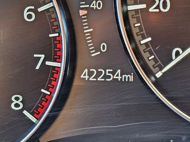 Used 2024 Gray Mazda 2.5 S Carbon Edition image 36