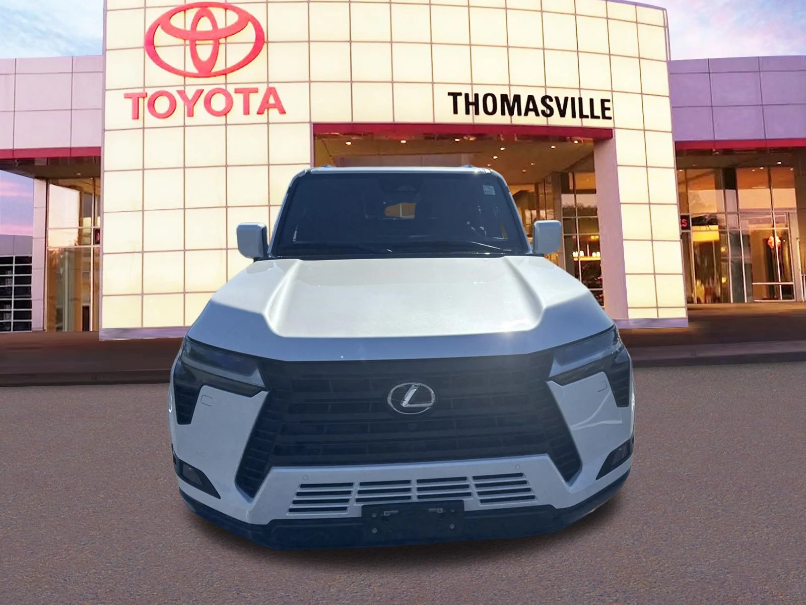Used 2026 White Pearl Lexus 550 Premium+ image 2