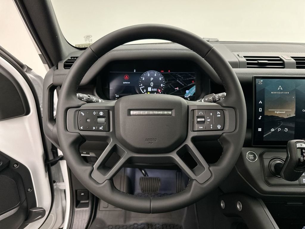 New 2026 Fuji White Land Rover S image 15