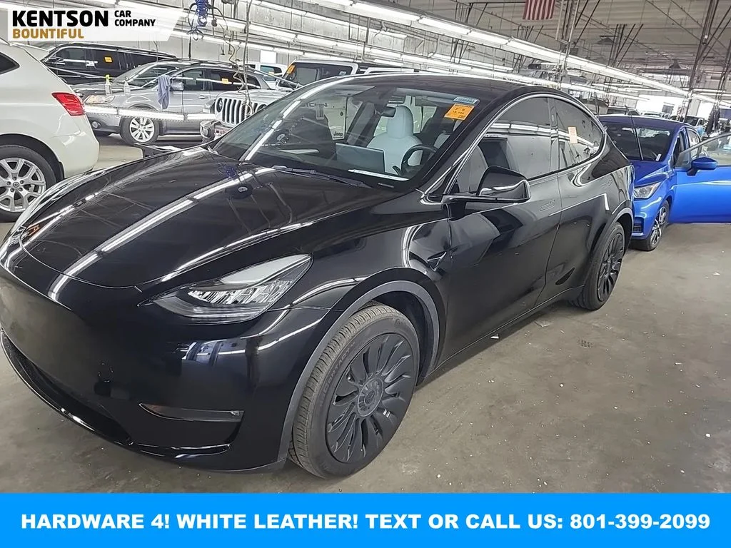 2023 Tesla Model Y Long Range Dual Motor All-Wheel Drive's photo