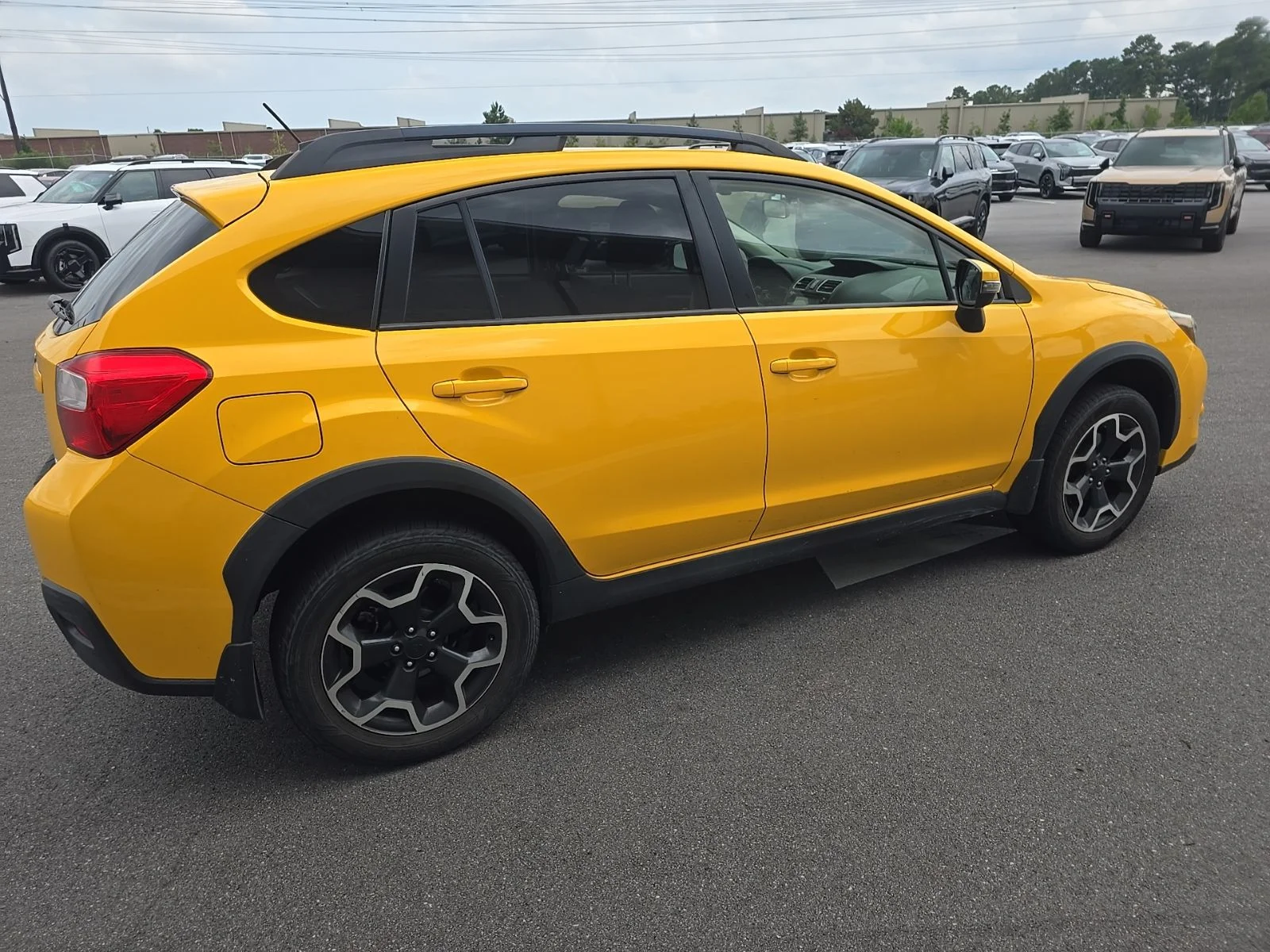Used 2015 Sunrise Yellow Subaru 2.0i Premium image 4