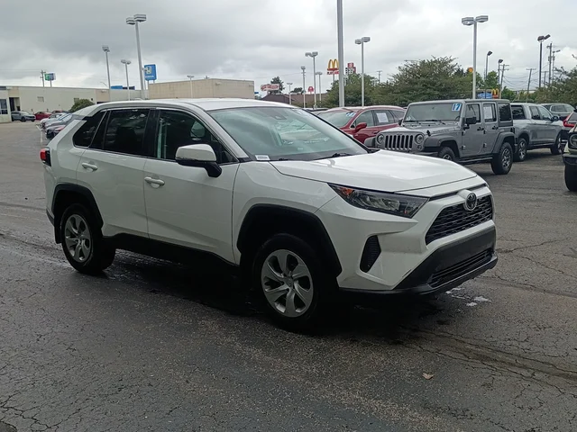 2022 Toyota RAV4 LE