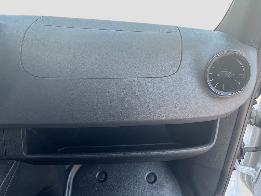 Used 2020  Mercedes-Benz Standard Roof V6 image 27