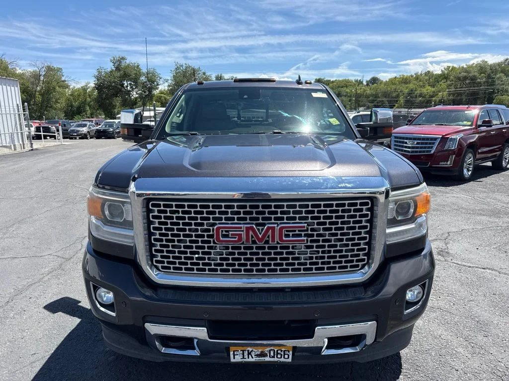Used 2016 Iridium Metallic GMC Denali image 8