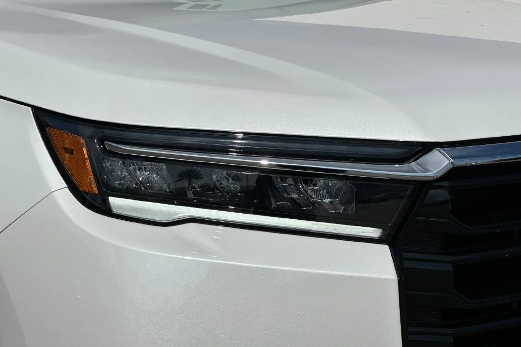 New 2026 Platinum White Pearl Honda Elite image 21