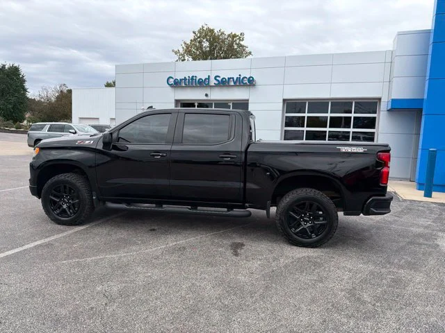 Used 2023 BLACK Chevrolet LT Trail Boss image 7