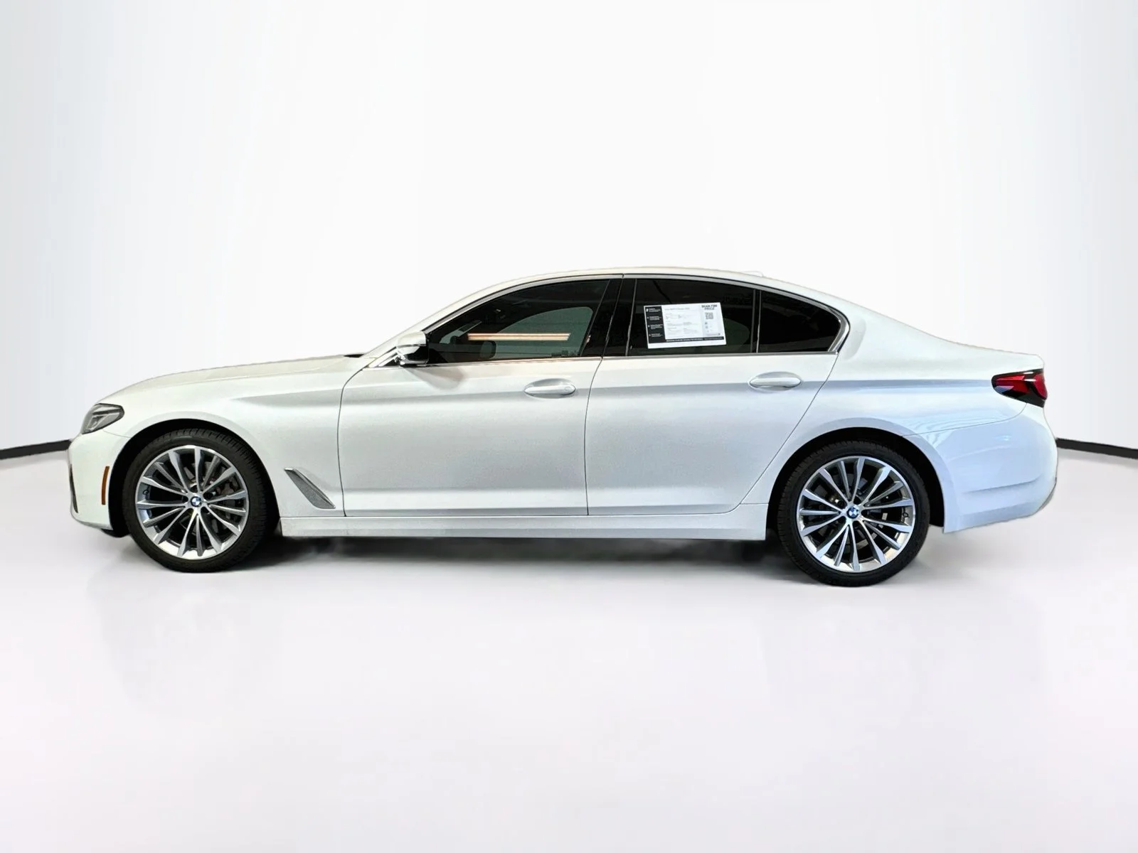 Used 2023 Mineral White Metallic BMW 530i image 2