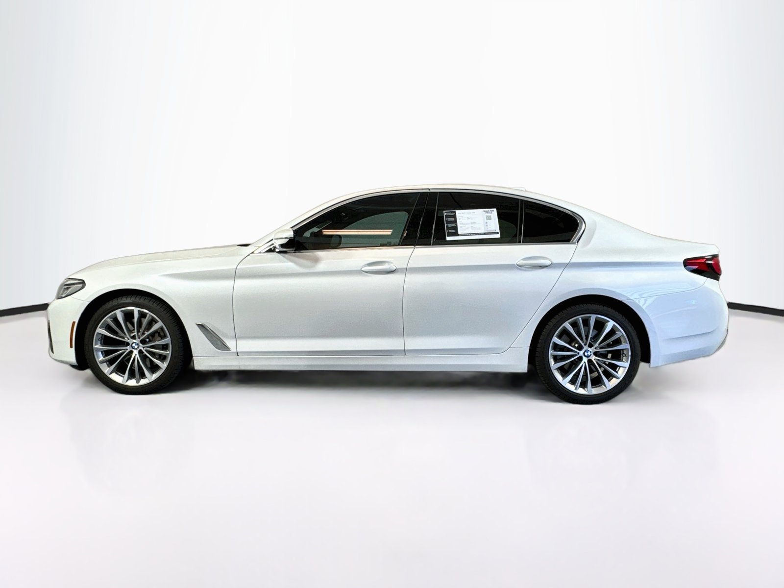 Used 2023 Mineral White Metallic BMW 530i image 2