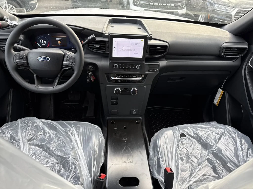 New 2025 White Ford Base image 7