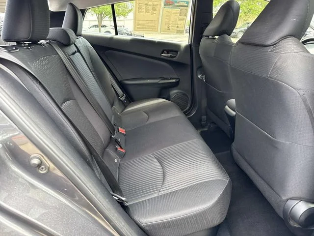 Used 2016 Gray Toyota Three image 16