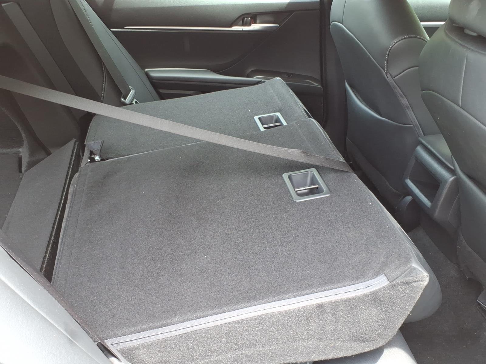 Used 2023  TOYOTA  image 28