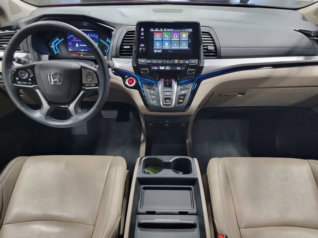Used 2022 Red Honda Touring image 17