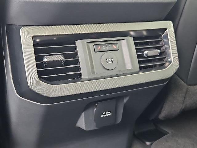 New 2026 Glacier Gray Metallic Tri-Coat Ford F-250® Platinum® image 25