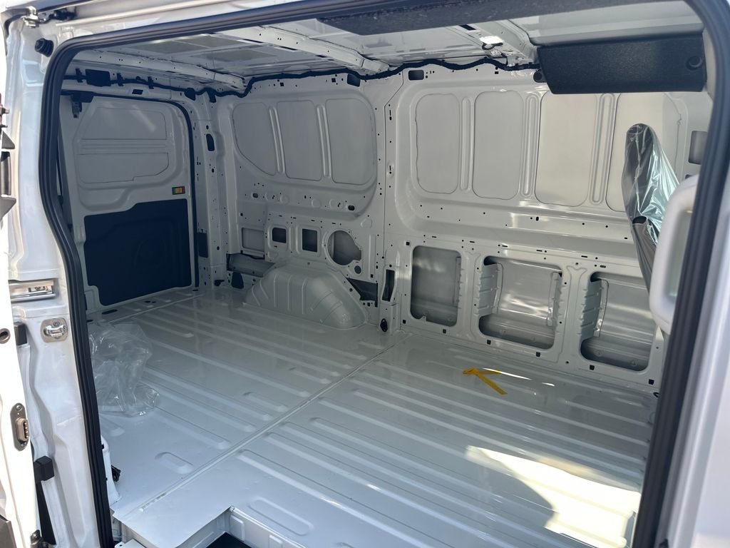 2025 Ford Transit Van Base - Photo 21