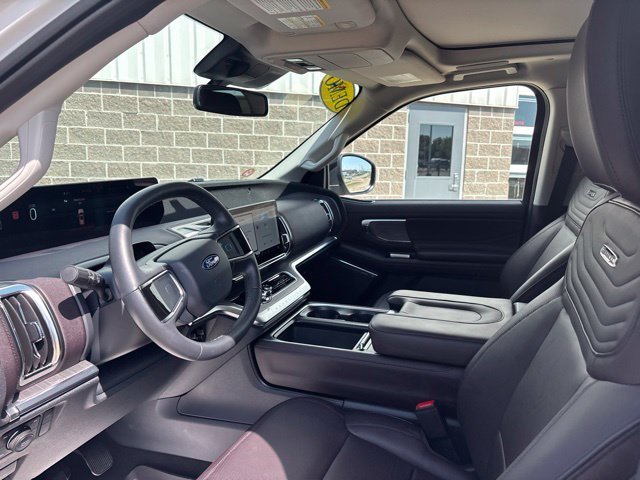 New 2026 Star White Metallic Tri-Coat Ford Platinum image 51